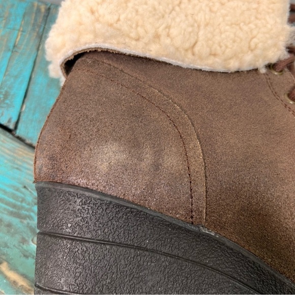 UGG Zea Chocolate Brown Wedge Ankle Shearling Boots Size 7 - Picture 8 of 16